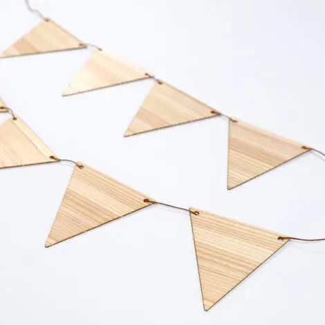 ガーランド | ノベルティや記念品でSDGsに間伐材、木製グッズのWood+