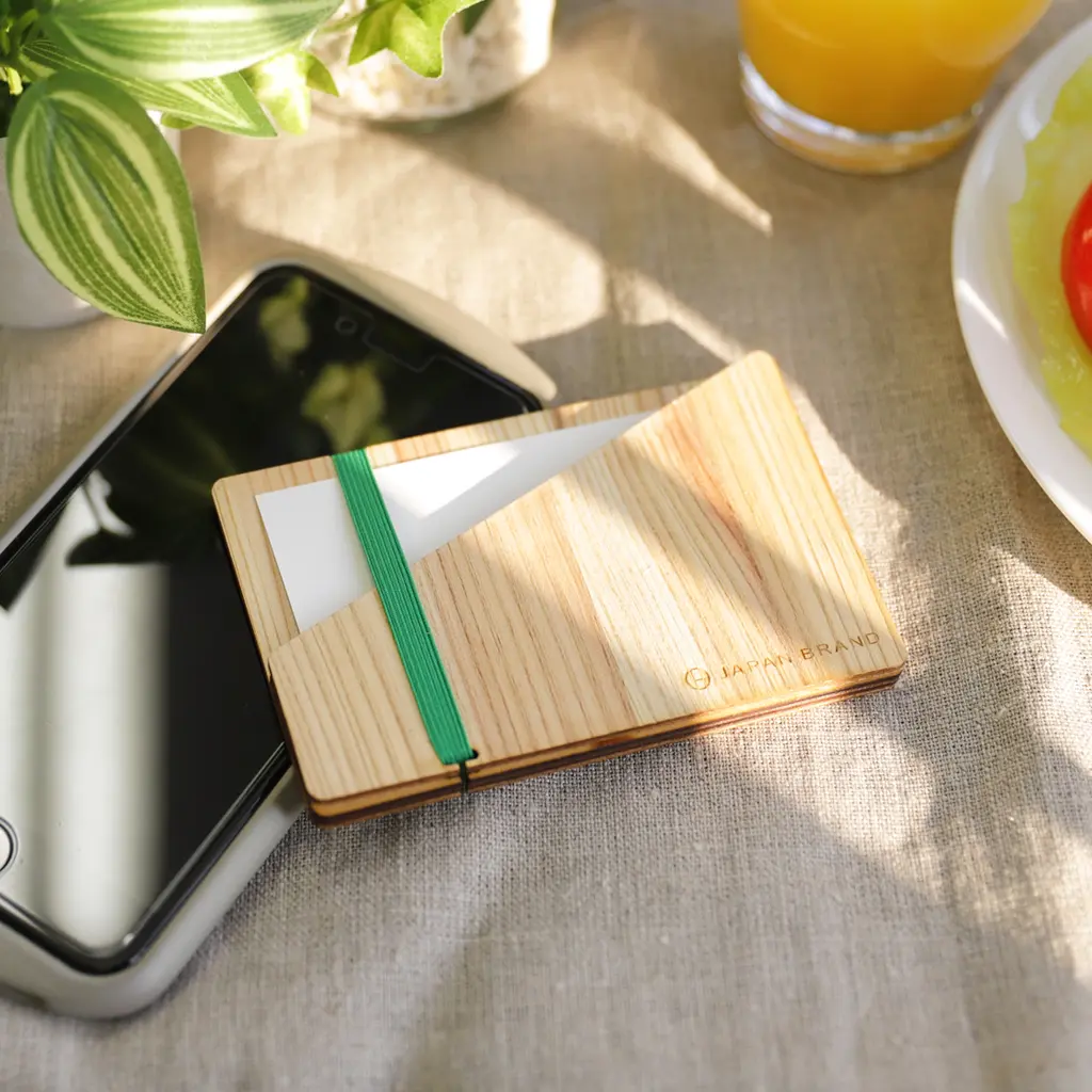 名刺ケース | ノベルティや記念品でSDGsに間伐材、木製グッズのWood+
