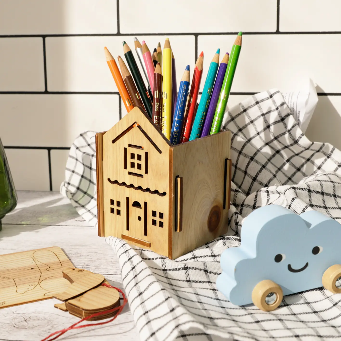 組立てペンスタンド | ノベルティや記念品でSDGsに間伐材、木製グッズ